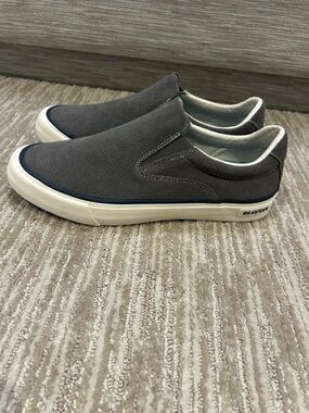 SeaVees Men’s Gray Slip-On Loafers with White Sole